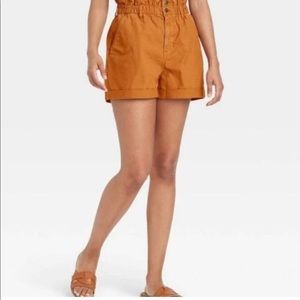 Universal Thread (Target) women's high waisted burnt orange color paperbag short